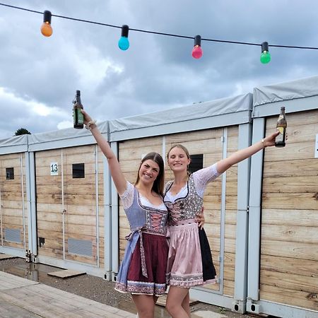 Oktoberfest Wiesn Camp Lodge มิวนิก ภายนอก รูปภาพ